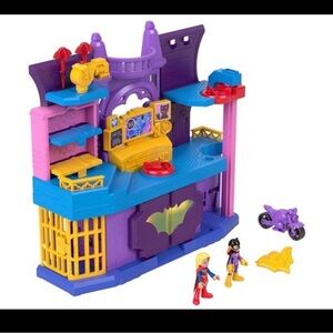 DC Comics Action Playset - Purple, Blue, Yellow